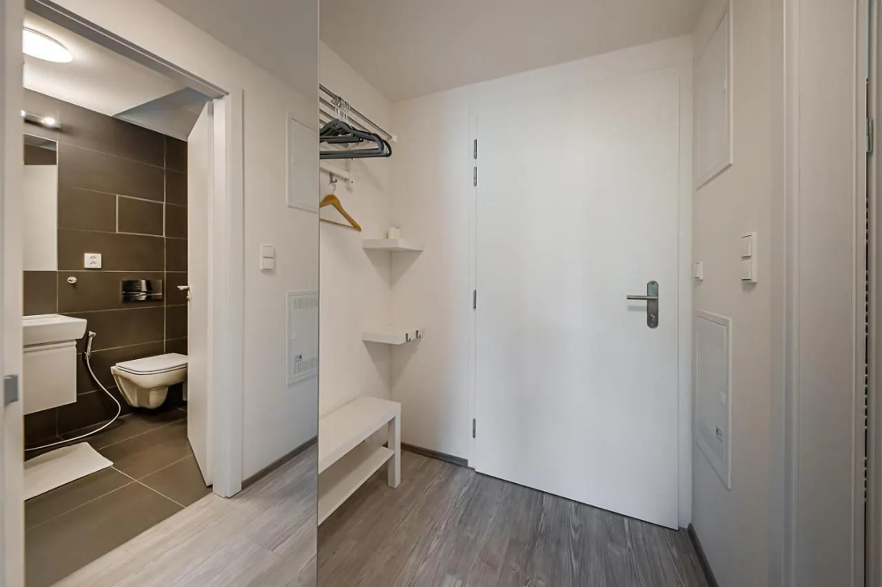 Homy Apartments Prague 0*,
